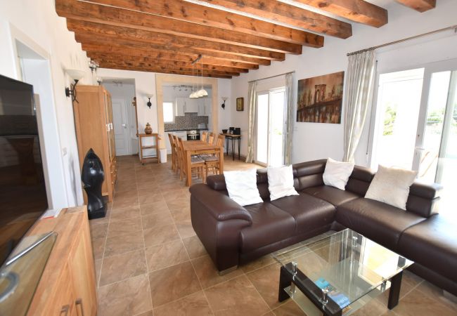 Chalet in Javea - Casa Feliz Javea - 5037