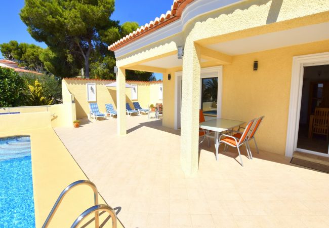 Chalet in Javea - Casa Feliz Javea - 5037