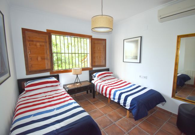 Chalet in Javea - Casa Liberty Javea - 5026