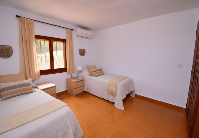 Chalet in Javea - Casa Vista Montgo Jávea - 5048-1